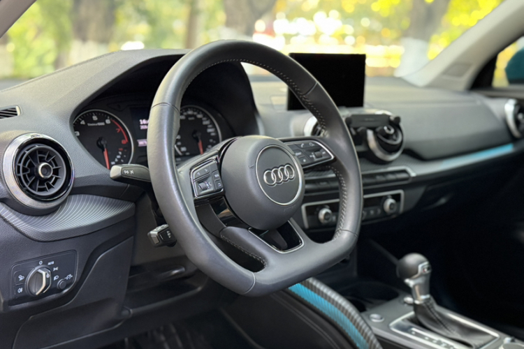 Q2L 2022 car image #26