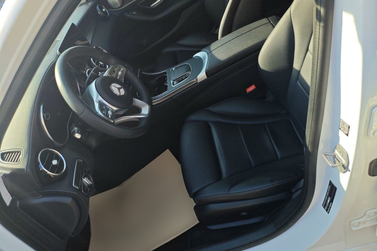 Mercedes-Benz C Class 2021 car image #26