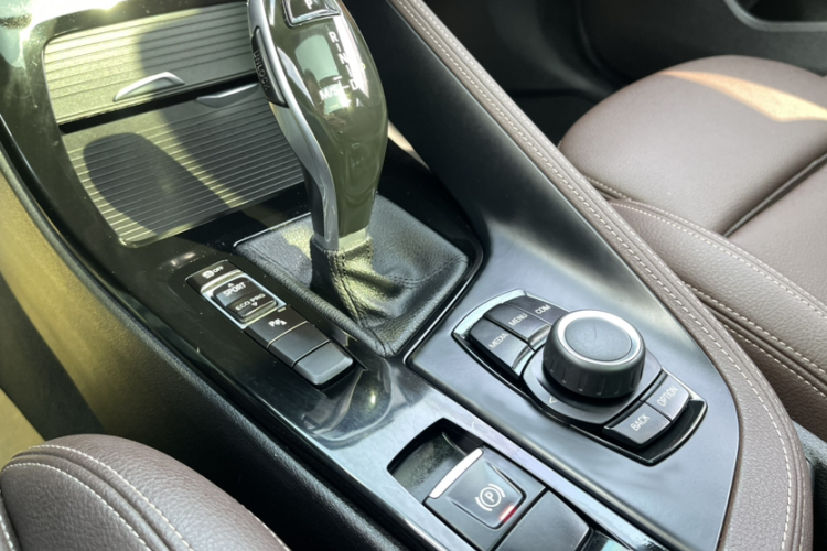 BMW X2 2020 immagine di auto #26