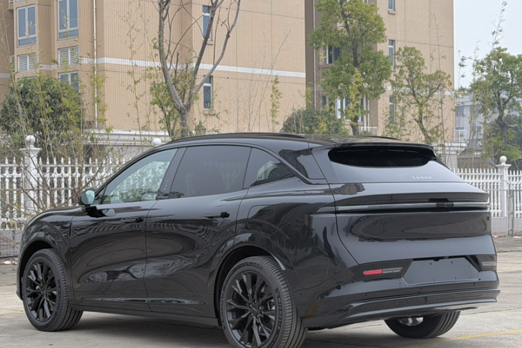 极氪 极氪7X 2025 汽车图片 #26