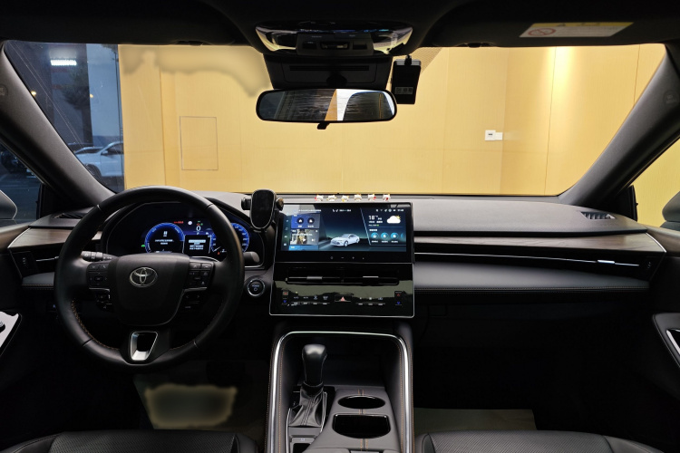 Toyota Avalon 2024 car image #26
