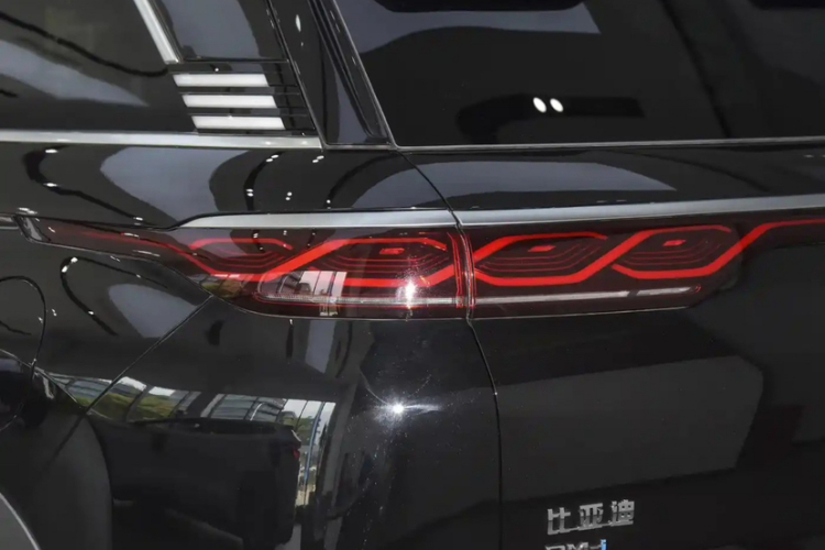 BYD Frigate 07 2024 #26 BYD Frigate 07 2024 car image #26