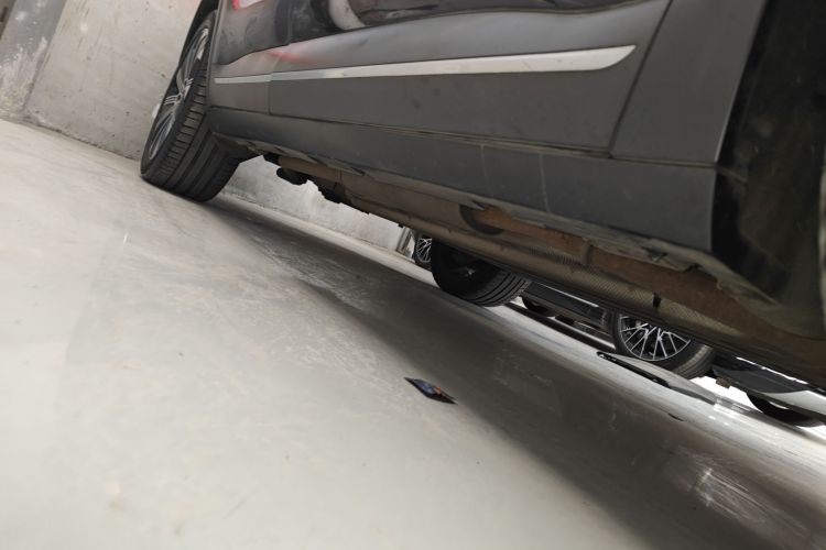 Denza N8 2023 imagen de coche #26