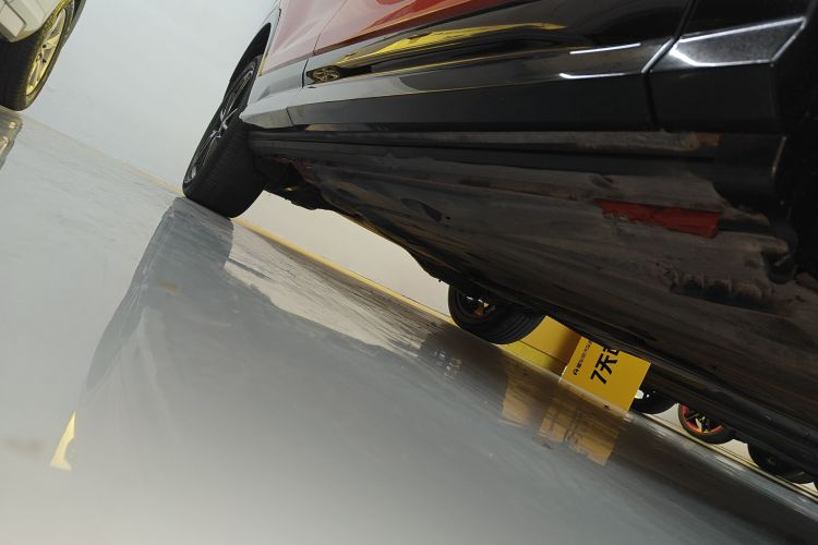 Q2L 2019 car image #26