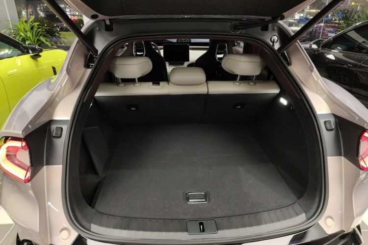 小米汽车 小米YU7 2025 #26 小米汽车 小米YU7 2025 汽车图片 #26