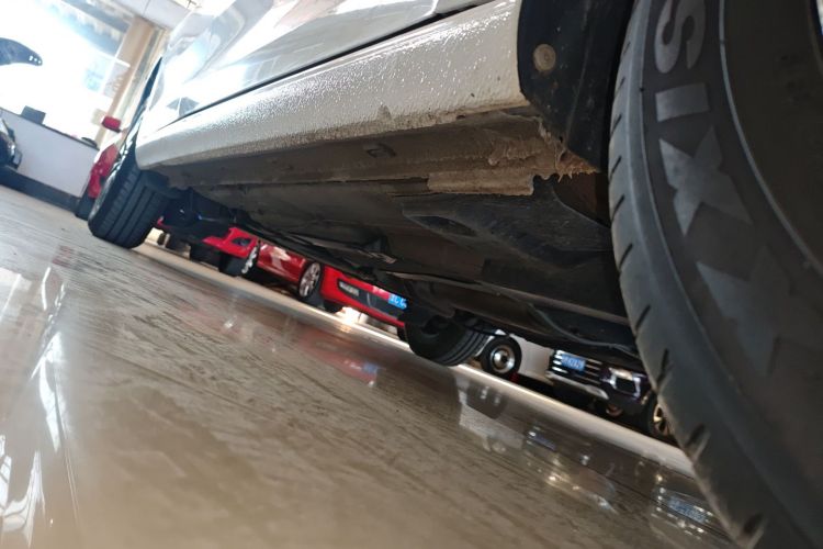 Skoda Rapid 2019 car image #26