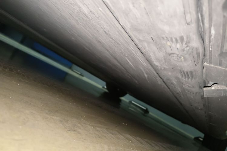 Tesla Model S 2020 car image #26