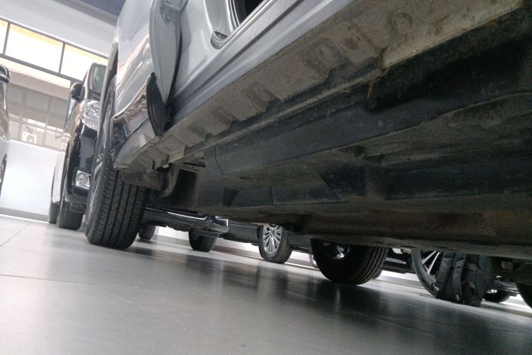 Toyota Venza 2023 صورة سيارة #26