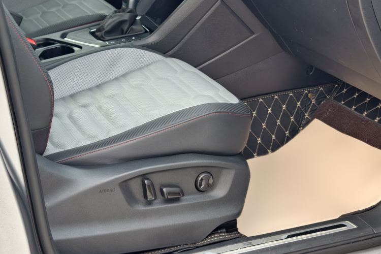 Volkswagen Tiguan X 2023 #26 Volkswagen Tiguan X 2023 car image #26