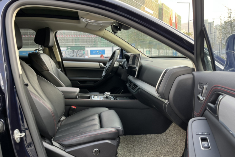 比亚迪 唐新能源 2019 汽车图片 #26