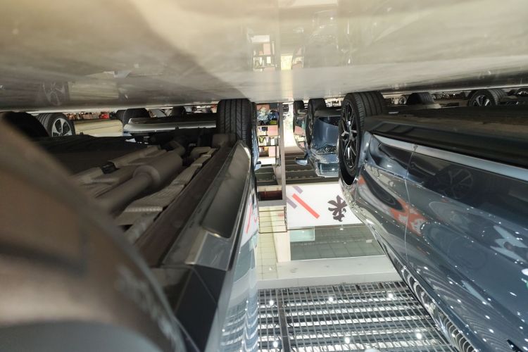 BYD SongL DM-i 2025 #26 BYD SongL DM-i 2025 car image #26