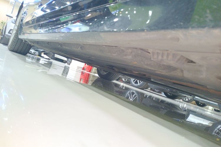 BMW 5 Series New Energy 2018 car image #26