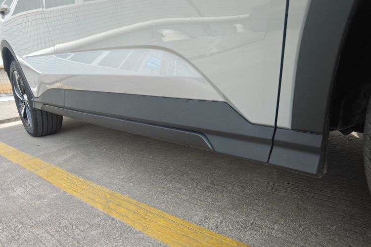 BYD Sea Lion 05 DM-i 2025 image de voiture #26