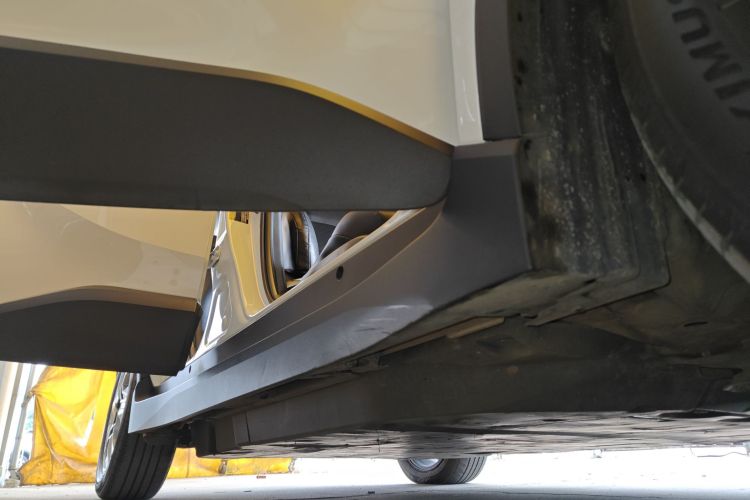 Toyota C-HR EV 2021 immagine di auto #26