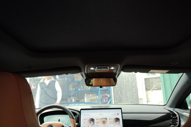 BYD Han 2023 car image #26