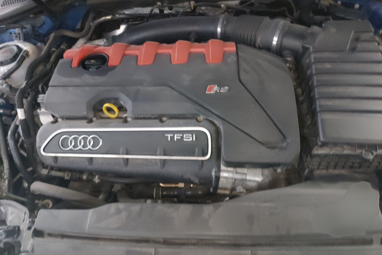 Audi RS 3 2019 car image #26