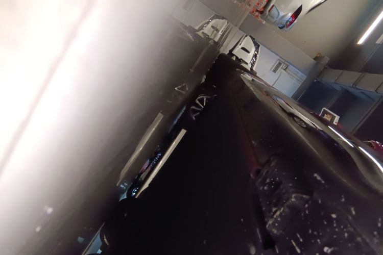 MI SU7 2025 car image #26