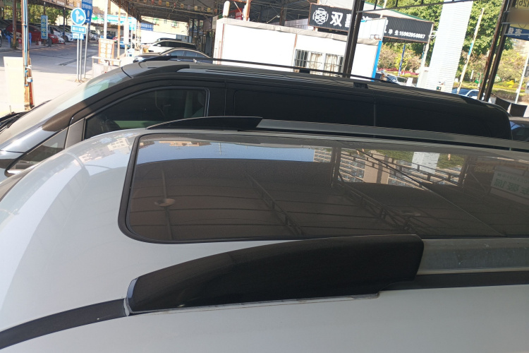 Changan CS95 2017 car image #26