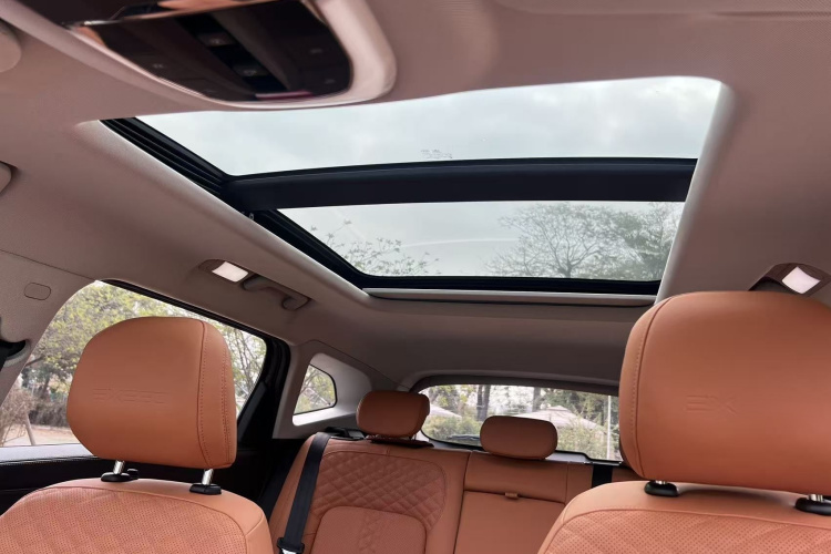 Exceed Lingyun 2020 car image #26