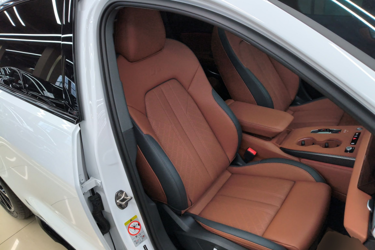 Audi FAW Audi A5L 2025 #26 Audi FAW Audi A5L 2025 car image #26