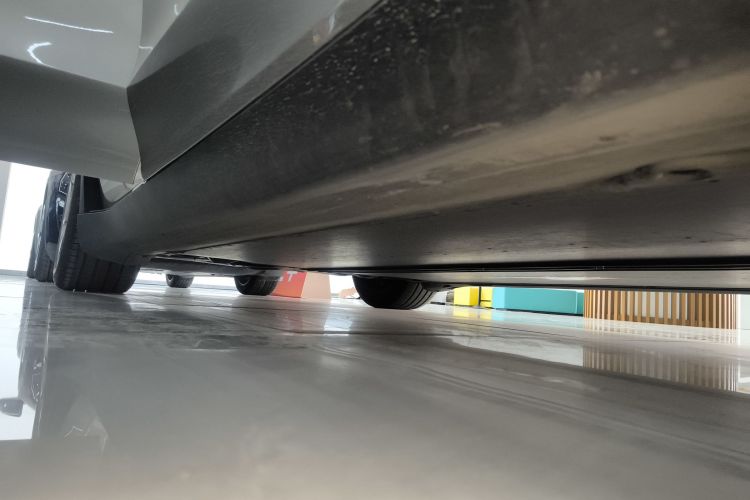 特斯拉 Model Y L 2025 汽车图片 #26