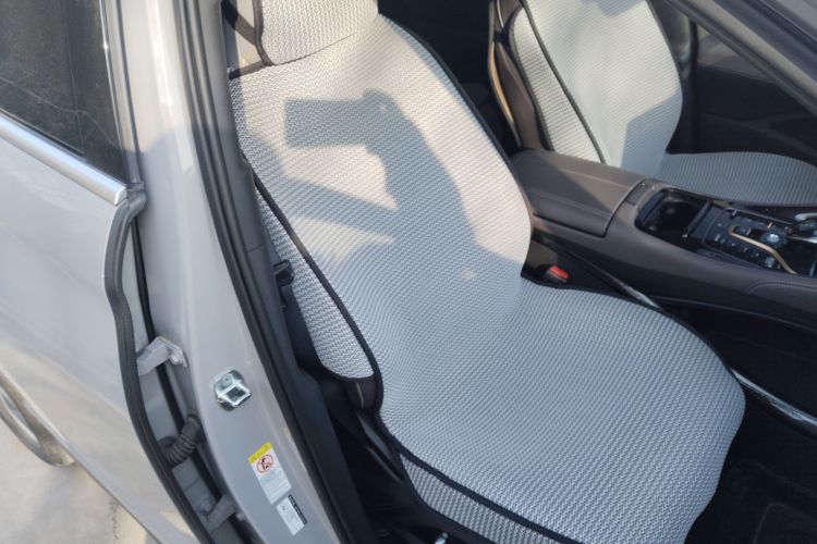 BYD Frigate 07 2024 #26 BYD Frigate 07 2024 car image #26