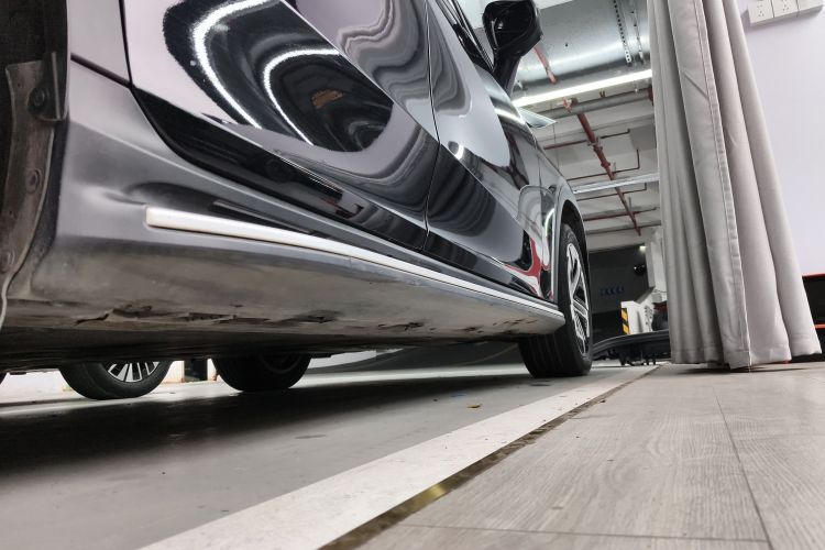 Mercedes-Benz EQE SUV 2023 car image #26