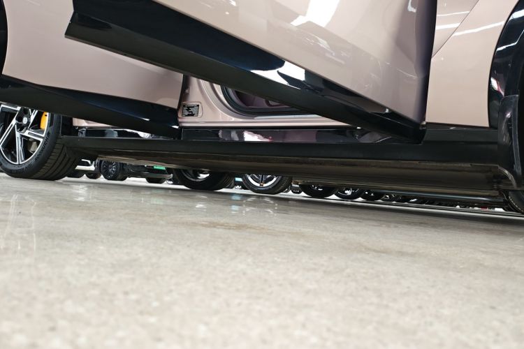 小米汽车 小米YU7 2025 汽车图片 #26