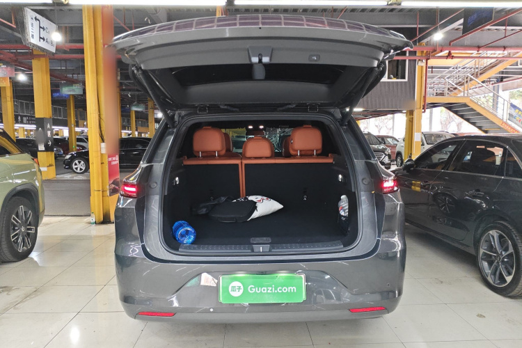 Li L6 2024 imagem de carro #26