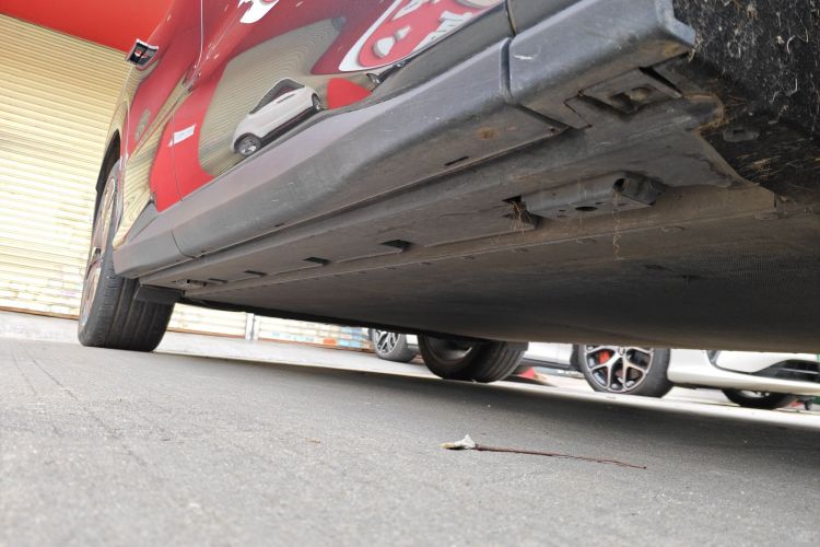 BYD Tang L 2025 immagine di auto #26