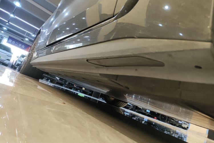 BMW i4 2022 car image #26