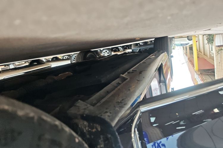 HongQi H9 2021 car image #26