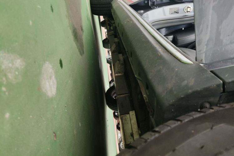 哪吒汽车 哪吒V 2023 汽车图片 #26