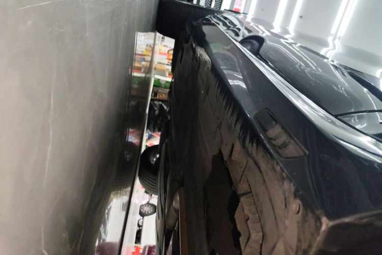 BMW X5 (Imported) 2021 image de voiture #26