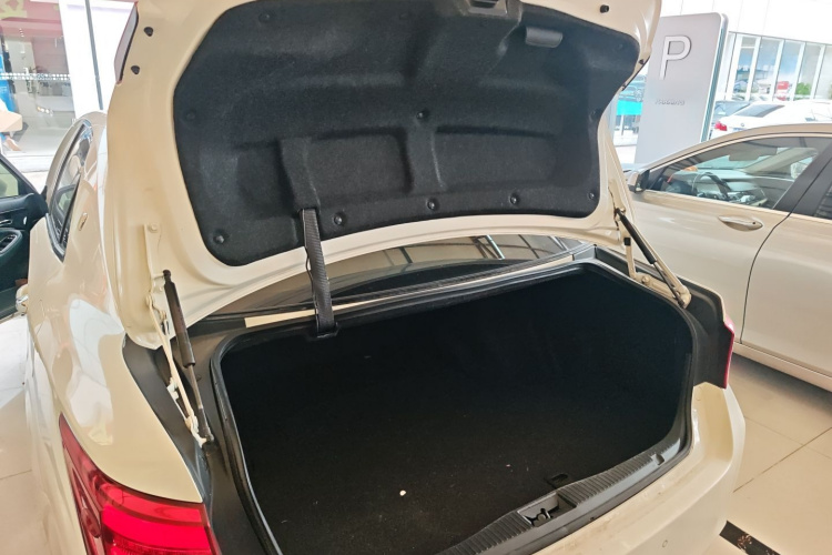 丰田 皇冠 2018 汽车图片 #26