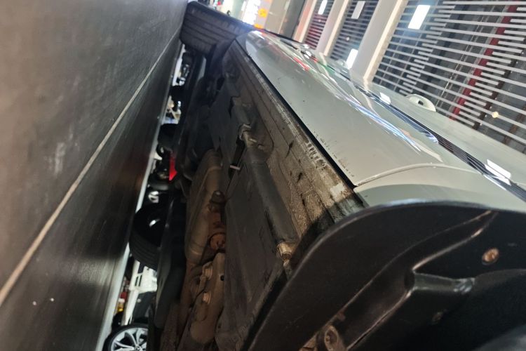 Volkswagen Touareg 2016 car image #26