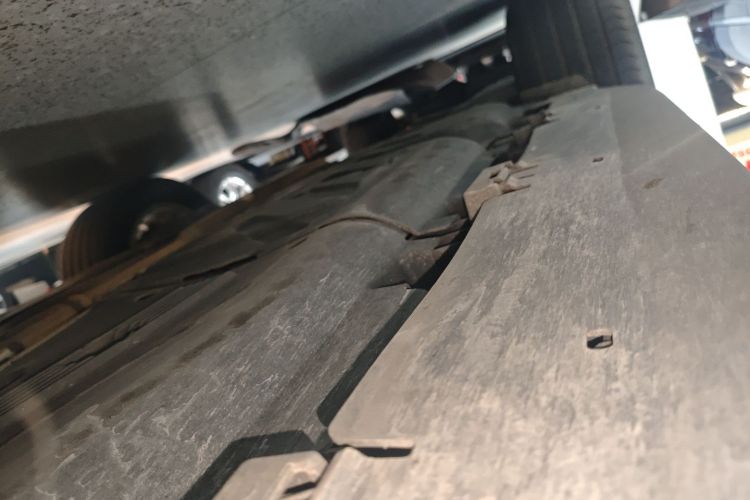 Mercedes-Benz GLE Class 2022 car image #26