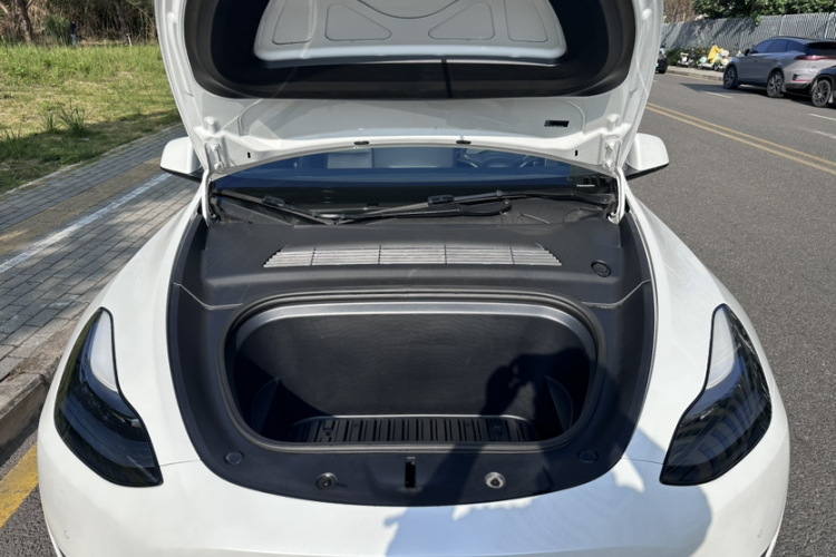 特斯拉 Model Y 2022 汽车图片 #26