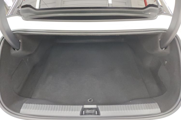 Lynk & Co 10 EM-P 2025 car image #26