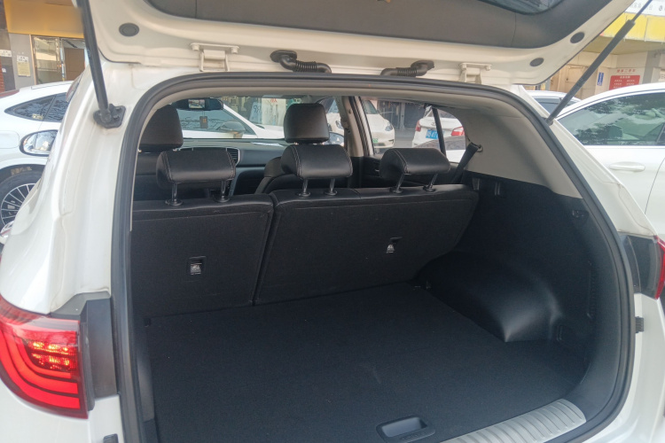 Kia KX5 2017 صورة سيارة #26