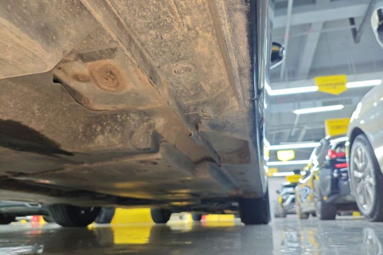 Toyota Avalon 2023 car image #26