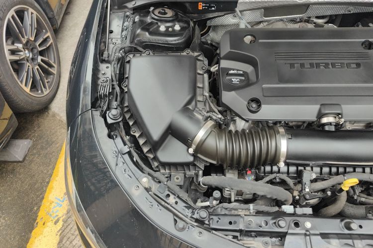 Chevrolet Malibu XL 2022 immagine di auto #26