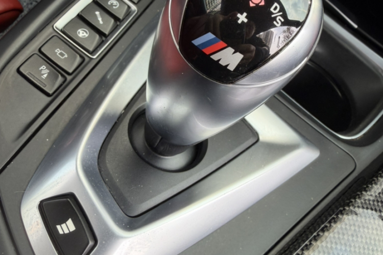 BMW M4 2018 imagem de carro #26