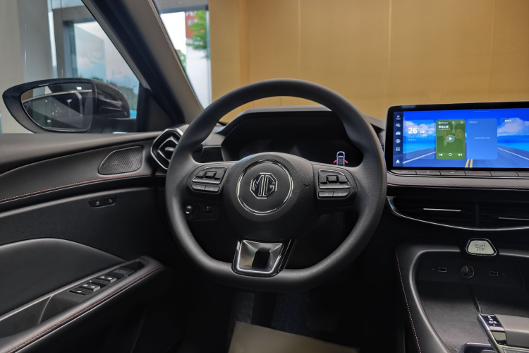 5 2024 car image #26