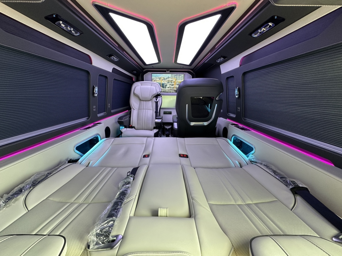 Toyota Hiace 2024 #26 Toyota Hiace 2024 car image #26