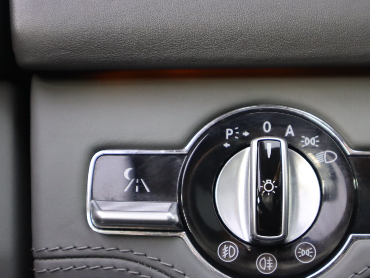 Mercedes-Benz CL Class 2009 car image #26