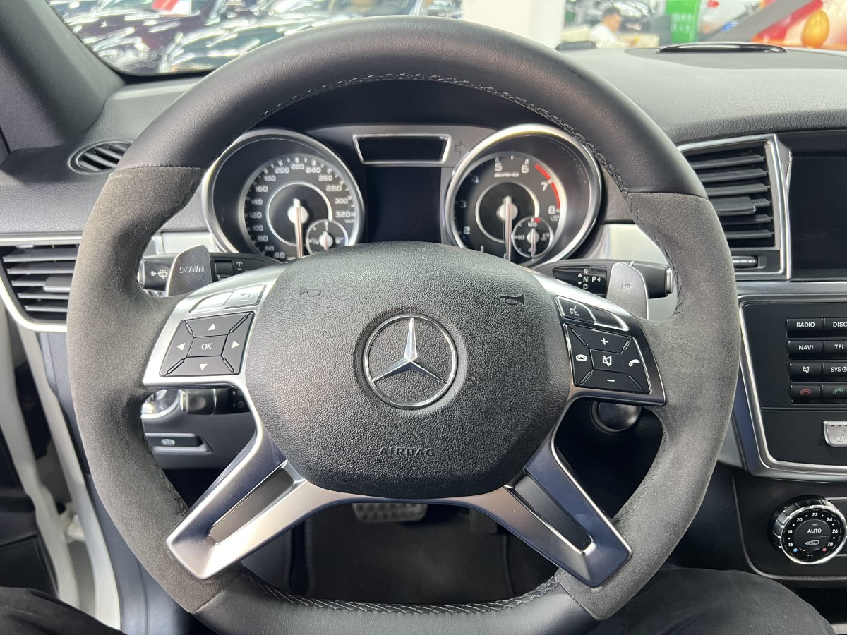 Mercedes-Benz M AMG 2014 #26 Mercedes-Benz M AMG 2014 image de voiture #26