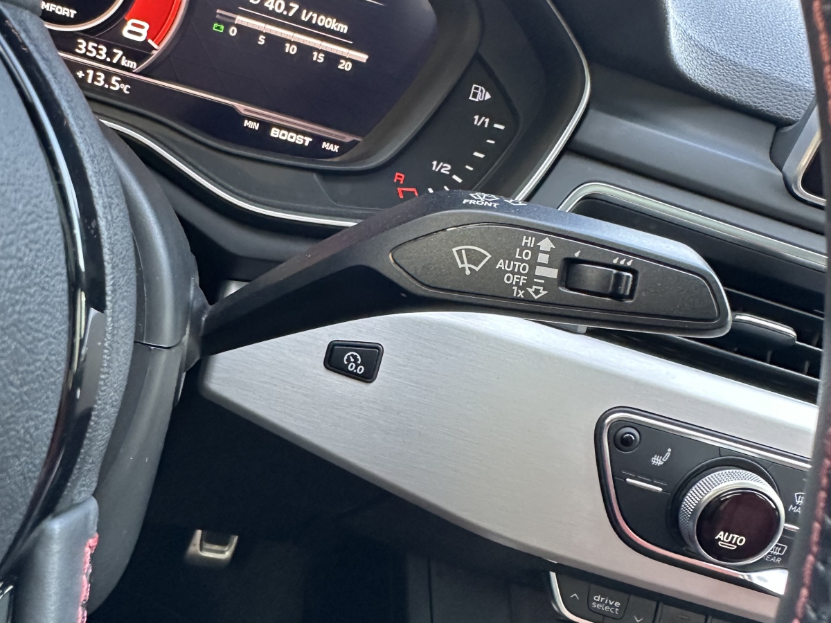 Audi S4 2018 car image #26