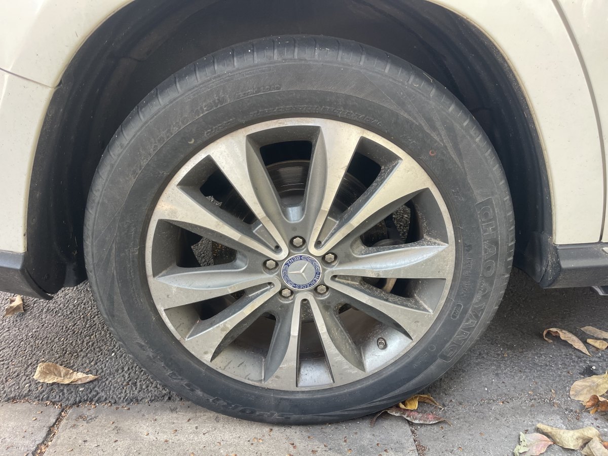 Mercedes-Benz GL Class 2013 car image #26