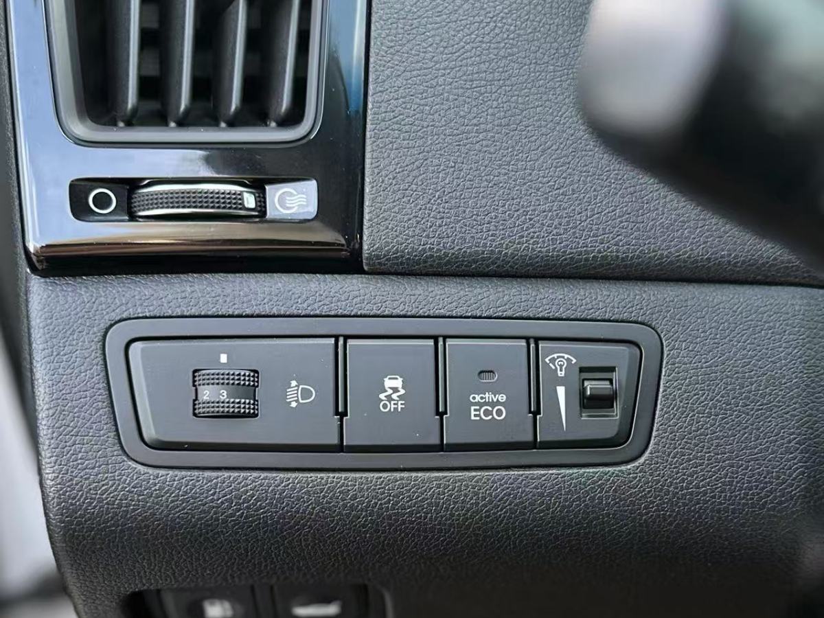 Hyundai Sonata (Imported) 2014 #26 Hyundai Sonata (Imported) 2014 image de voiture #26